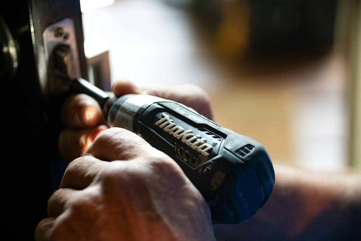 Why Your Next Set of Drill Bits in Metal Case Will Outlast Every Plastic Kit You’ve Ever Bought